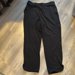 Lululemon ankle style pants size 10 (30/27)